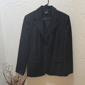 East 5th Black Blazer